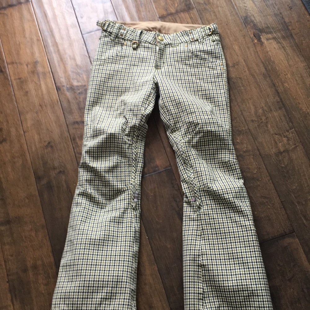 Limited edition roxy snowboarding pants